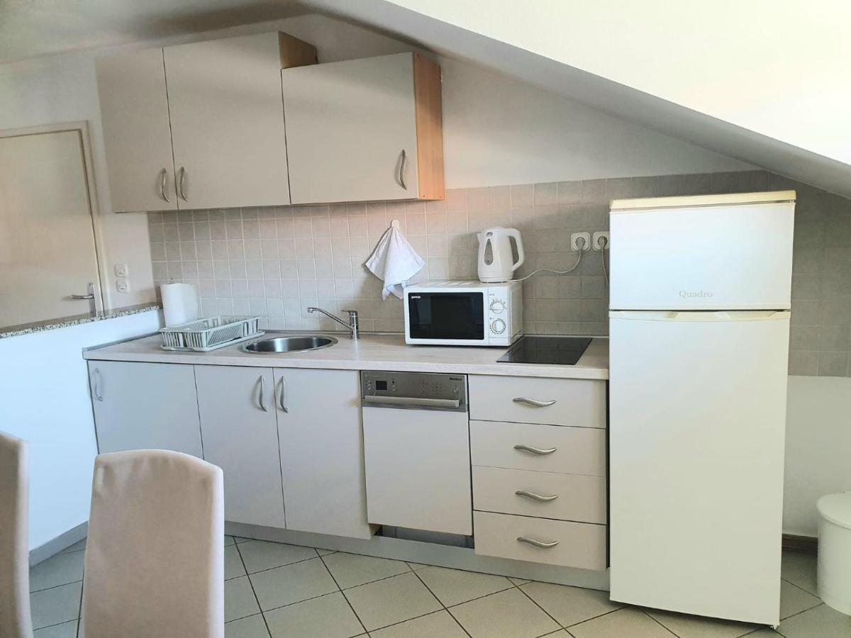 Apartment Lily Near Zagreb Airport Velika Gorica Eksteriør billede