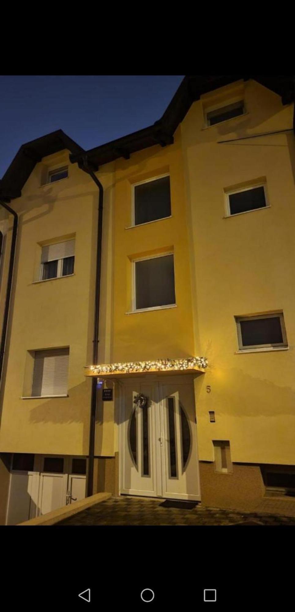 Apartment Lily Near Zagreb Airport Velika Gorica Eksteriør billede